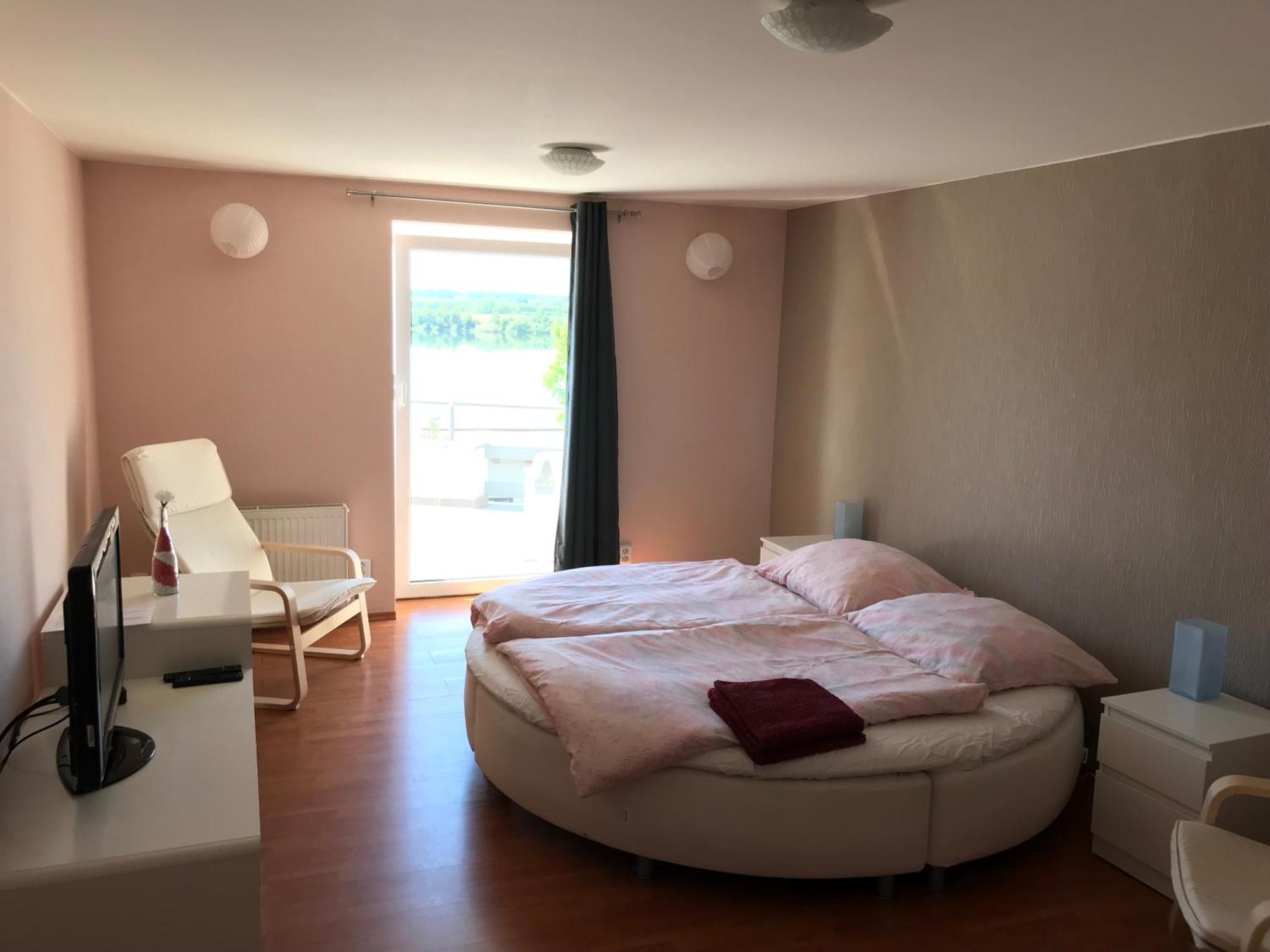 Beach Pension Хеб Екстер'єр фото