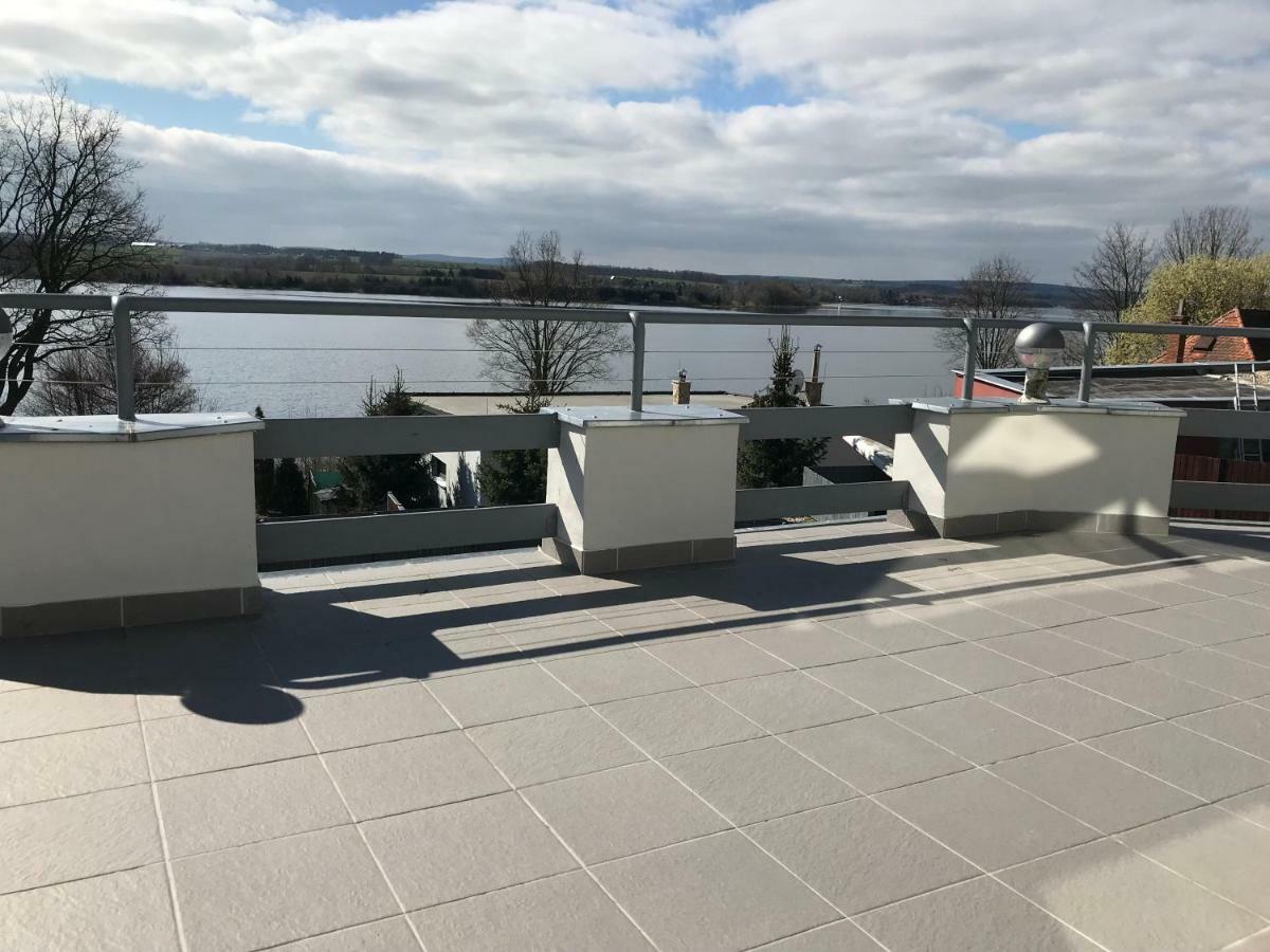 Beach Pension Хеб Екстер'єр фото